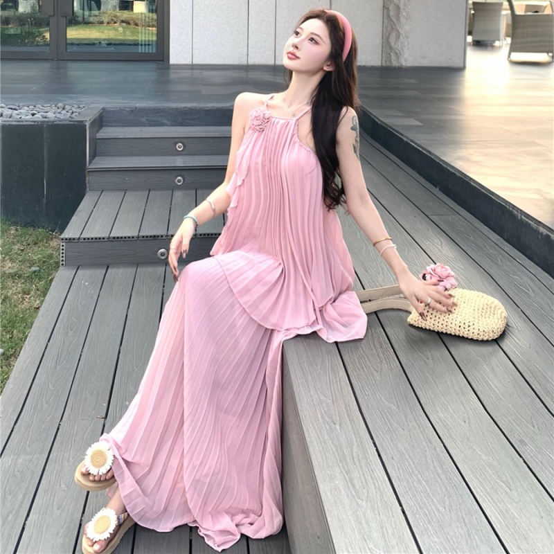 Beautiful tops seaside skirt 2pcs set for women