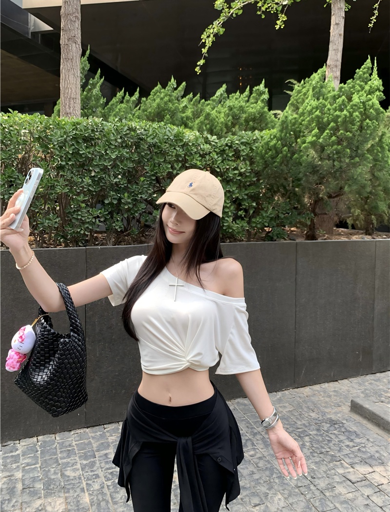 Bandage Pseudo-two tops sloping shoulder slim T-shirt