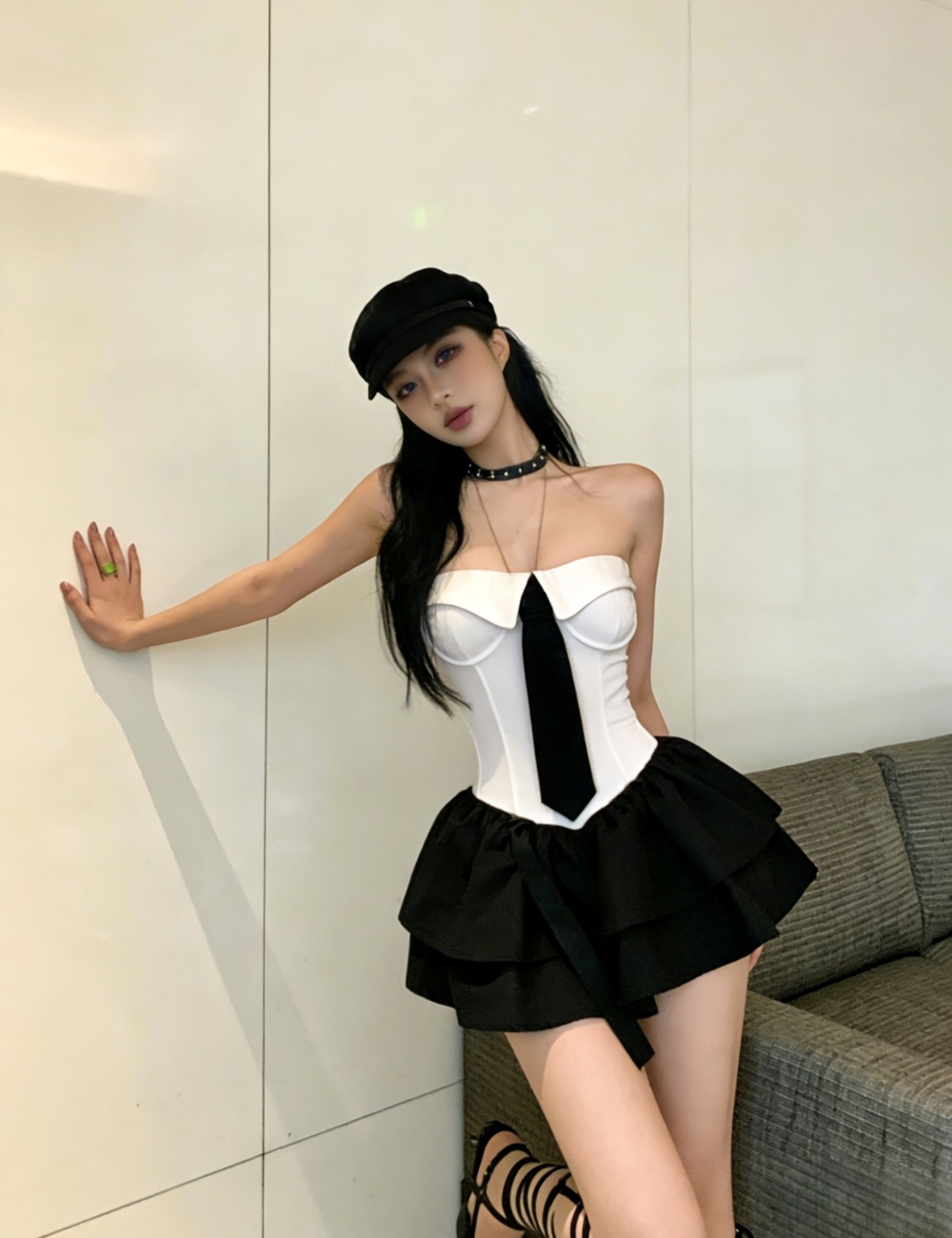 Fashion white wrapped chest tight tops for women