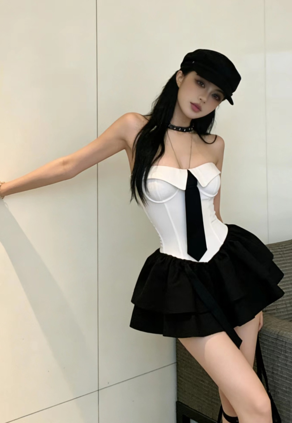 Fashion white wrapped chest tight tops for women