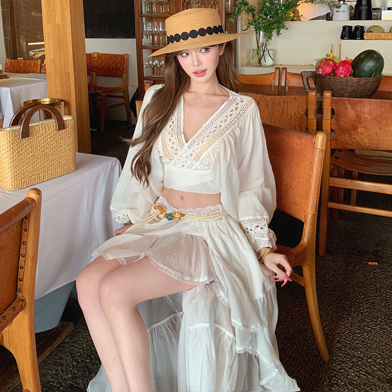 Embroidery vacation skirt lace trumpet sleeves tops a set