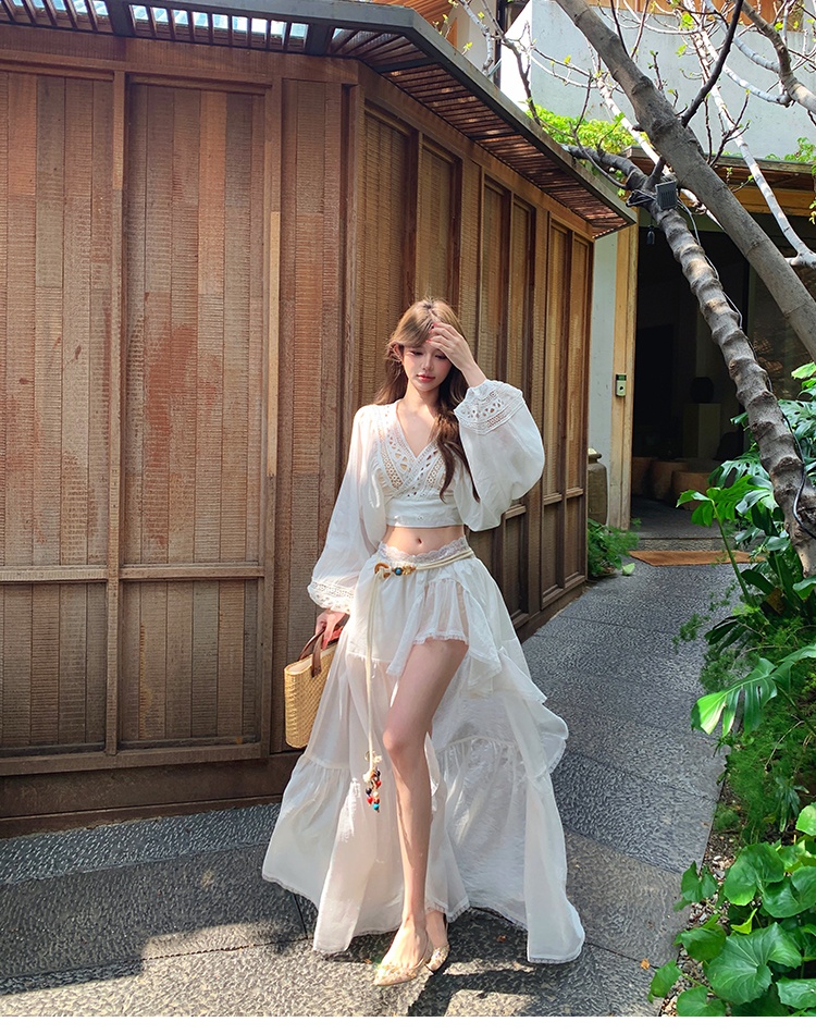 Embroidery vacation skirt lace trumpet sleeves tops a set