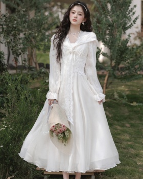 V-neck lace pinched waist long dress wear elegant temperament hat