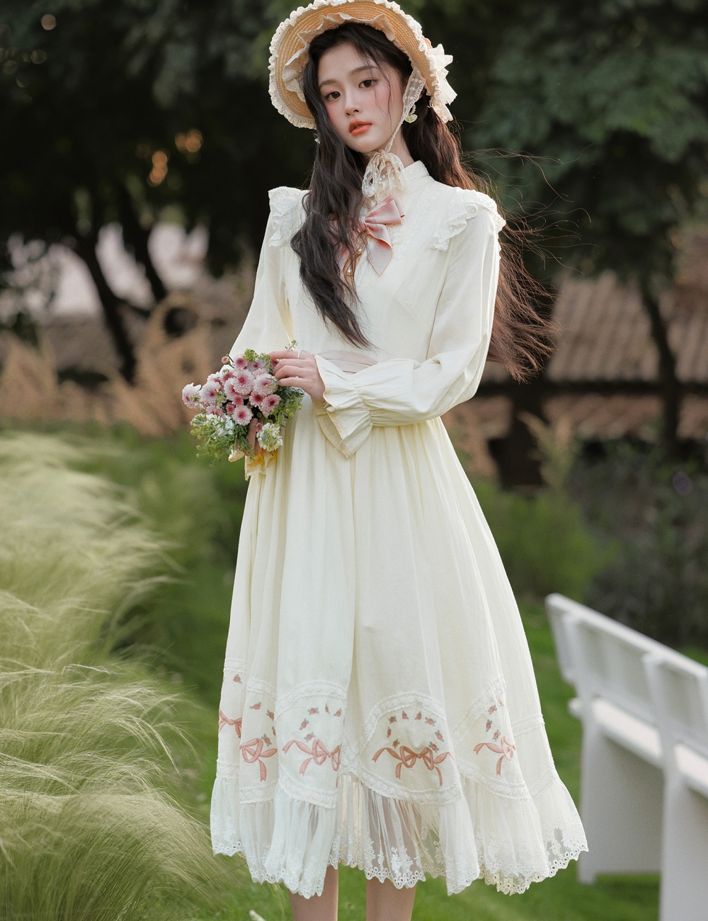 Elegant sweet sweet princess bow embroidery light dress