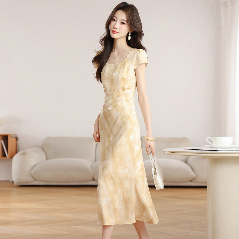 Yellow rose jacquard short sleeve summer dress