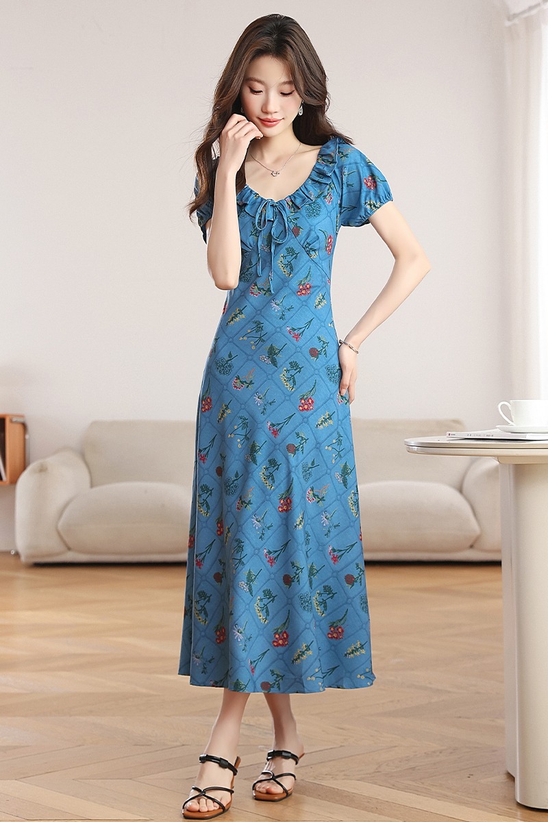 Pinched waist short sleeve lotus leaf collar dress