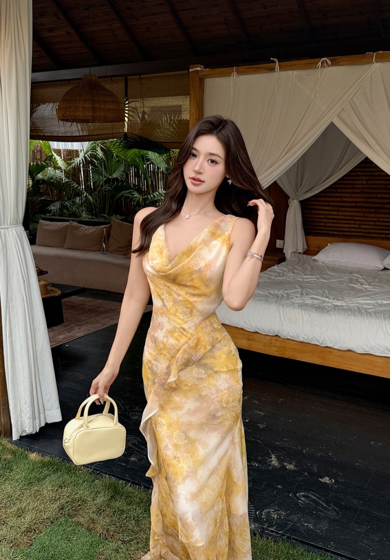 Sleeveless pinched waist dress drape long dress