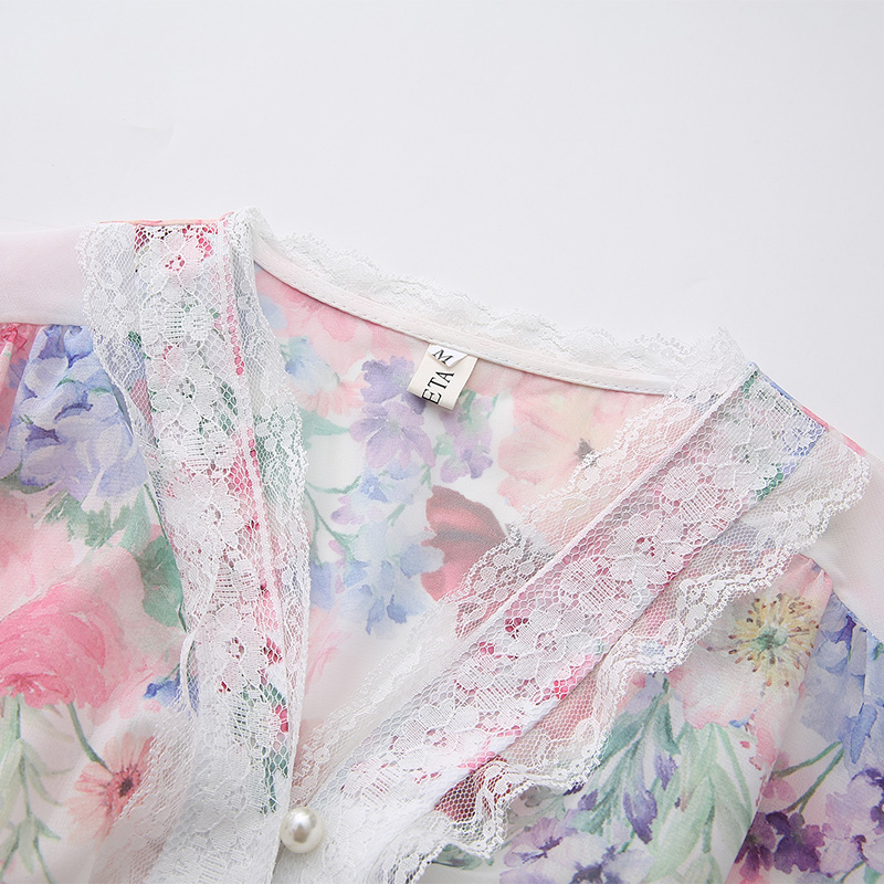 Lace splice vacation lantern sleeve dress