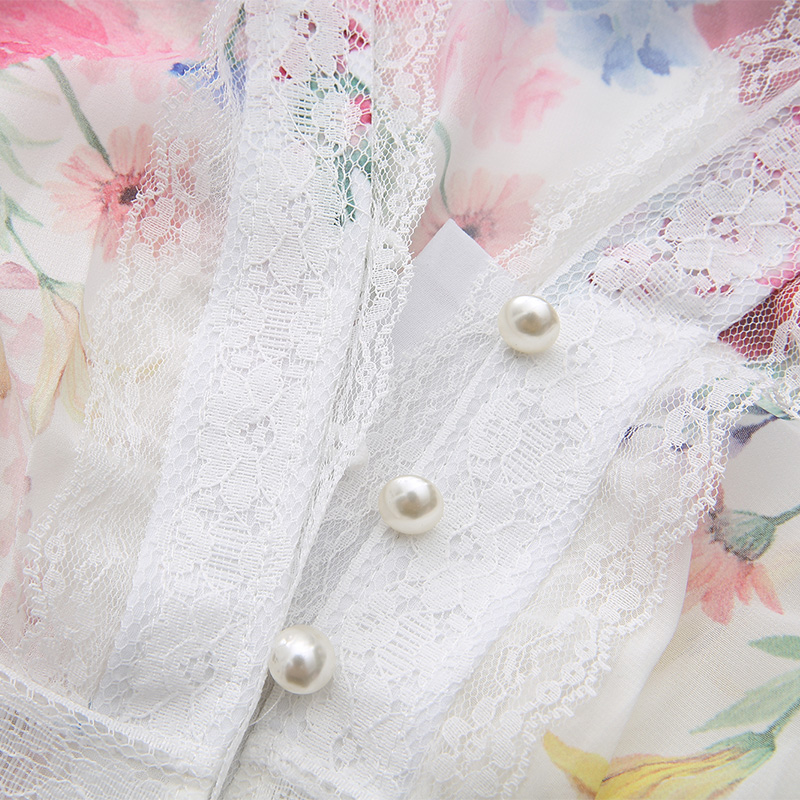 Lace splice vacation lantern sleeve dress