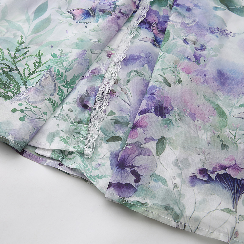 Spring and summer lantern sleeve vacation splice lace dress