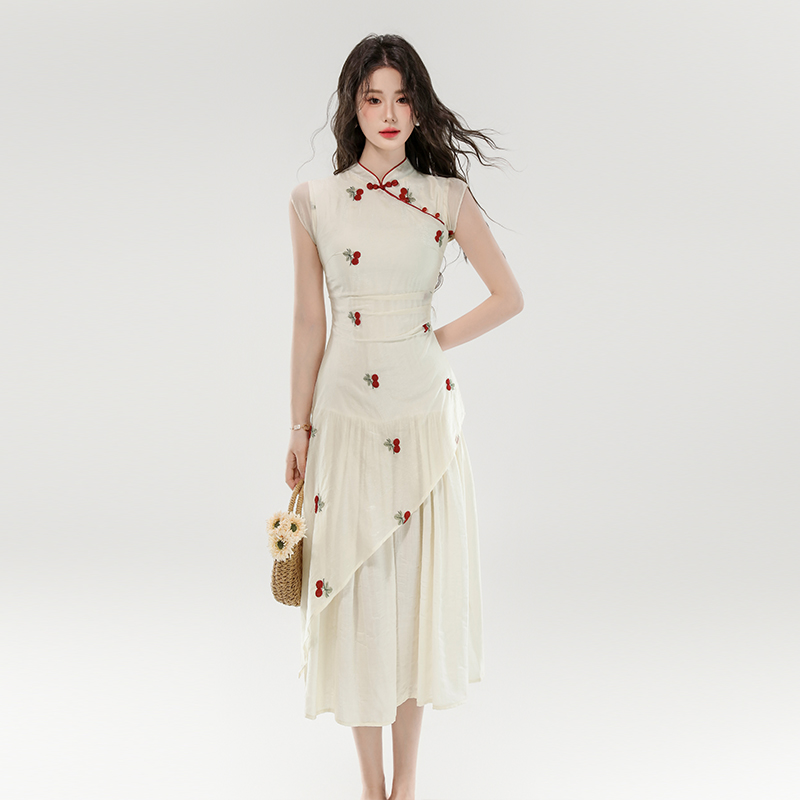 Embroidery pinched waist splice niche Chinese style dress
