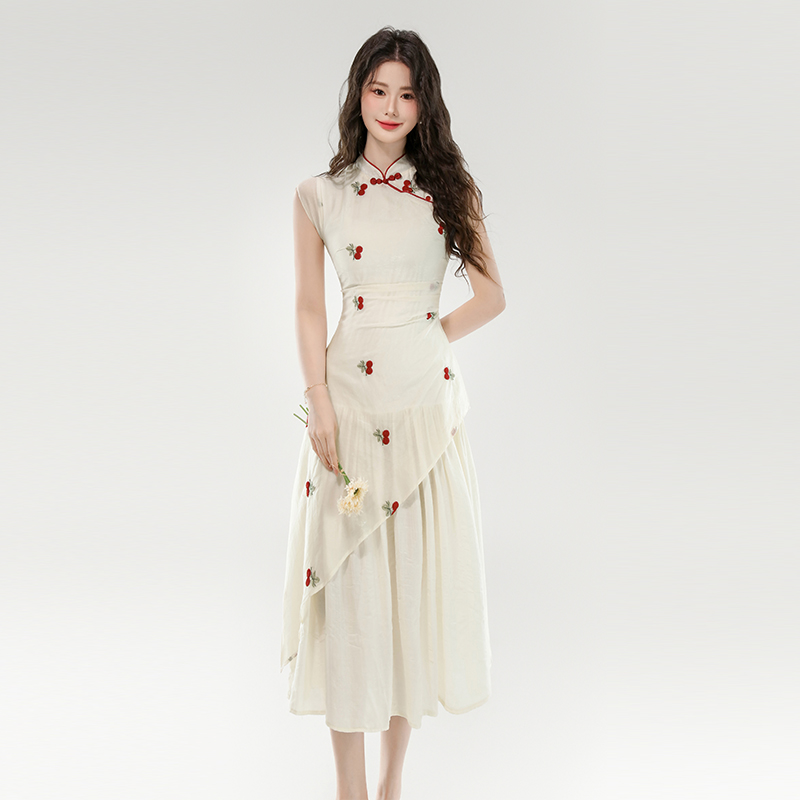 Embroidery pinched waist splice niche Chinese style dress