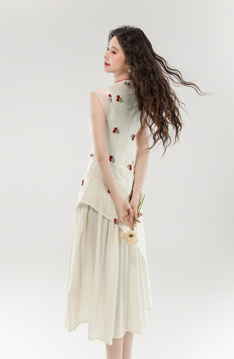 Embroidery pinched waist splice niche Chinese style dress