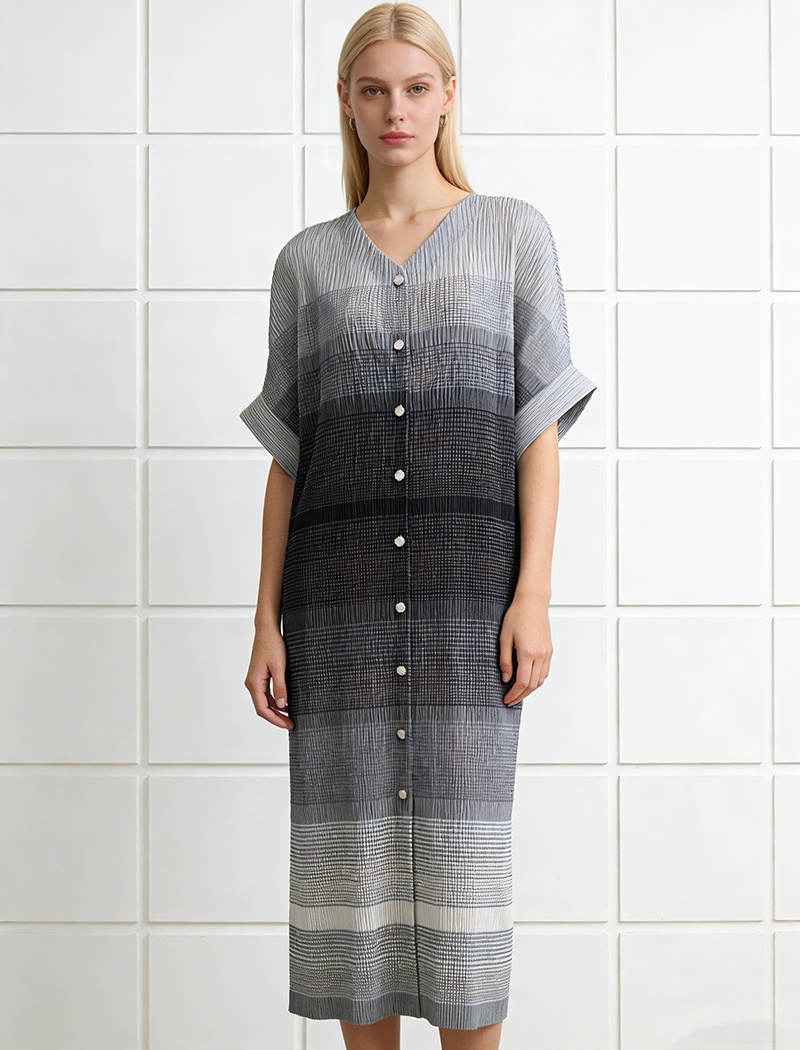 Loose fold cardigan large yard elegant dress for women