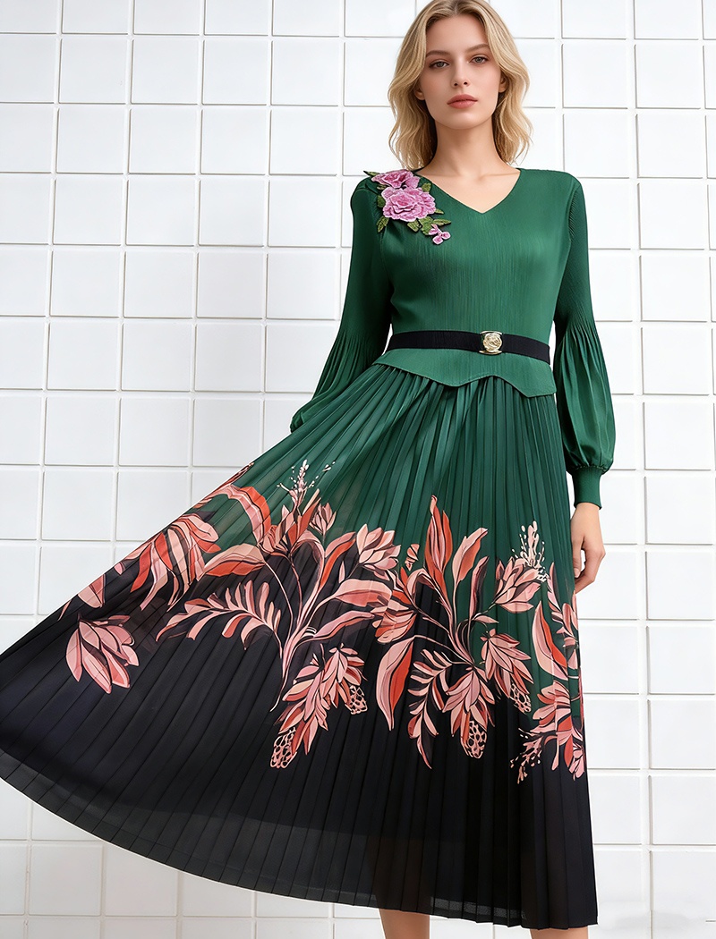 Embroidered pinched waist printing dress for women