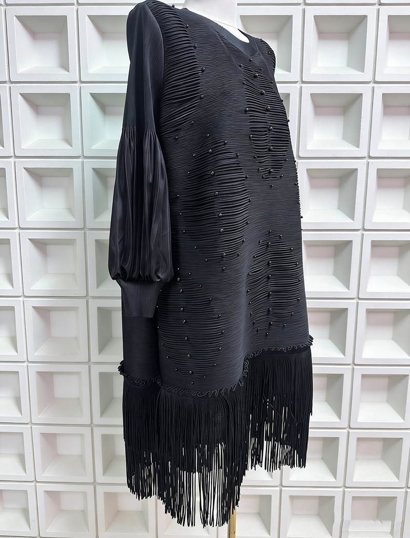 Skirt hem tassels hollow long dress beading fold dress