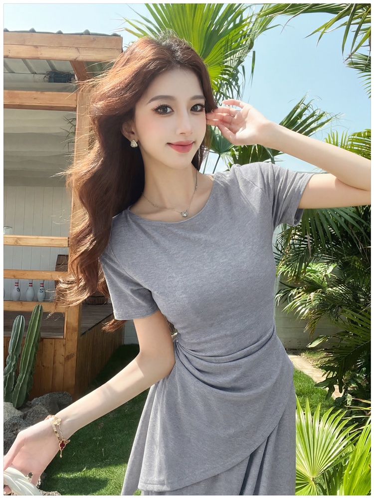 Niche skirt France style T-shirt a set for women