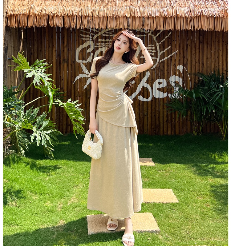 Niche skirt France style T-shirt a set for women