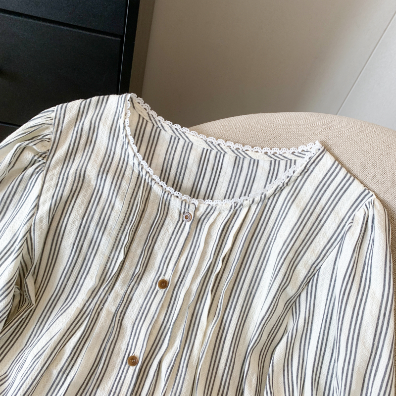 Sweet bubble tops round neck short sleeve shirt