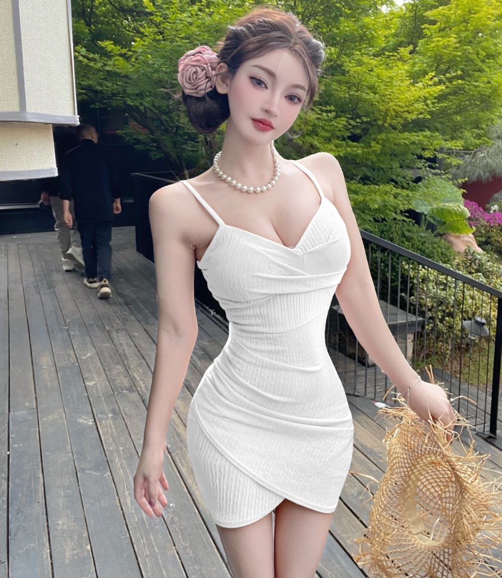 Bottoming low-cut sling high elastic tight dress