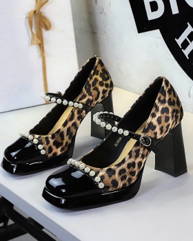 Square head thick platform mixed colors shoes for women