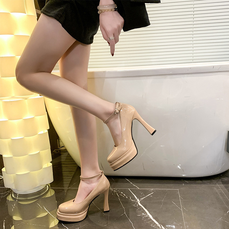 Nightclub high-heeled shoes patent leather platform