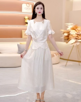Slim temperament pinched waist pearl long skirt a set