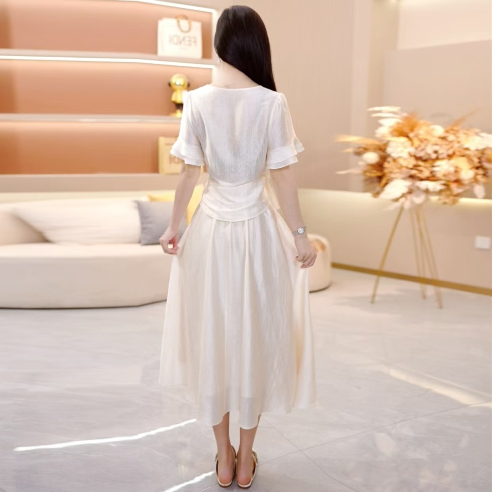 Slim temperament pinched waist pearl long skirt a set