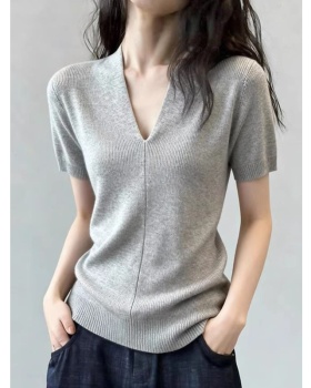 Temperament V-neck tops short sleeve light luxury sweater