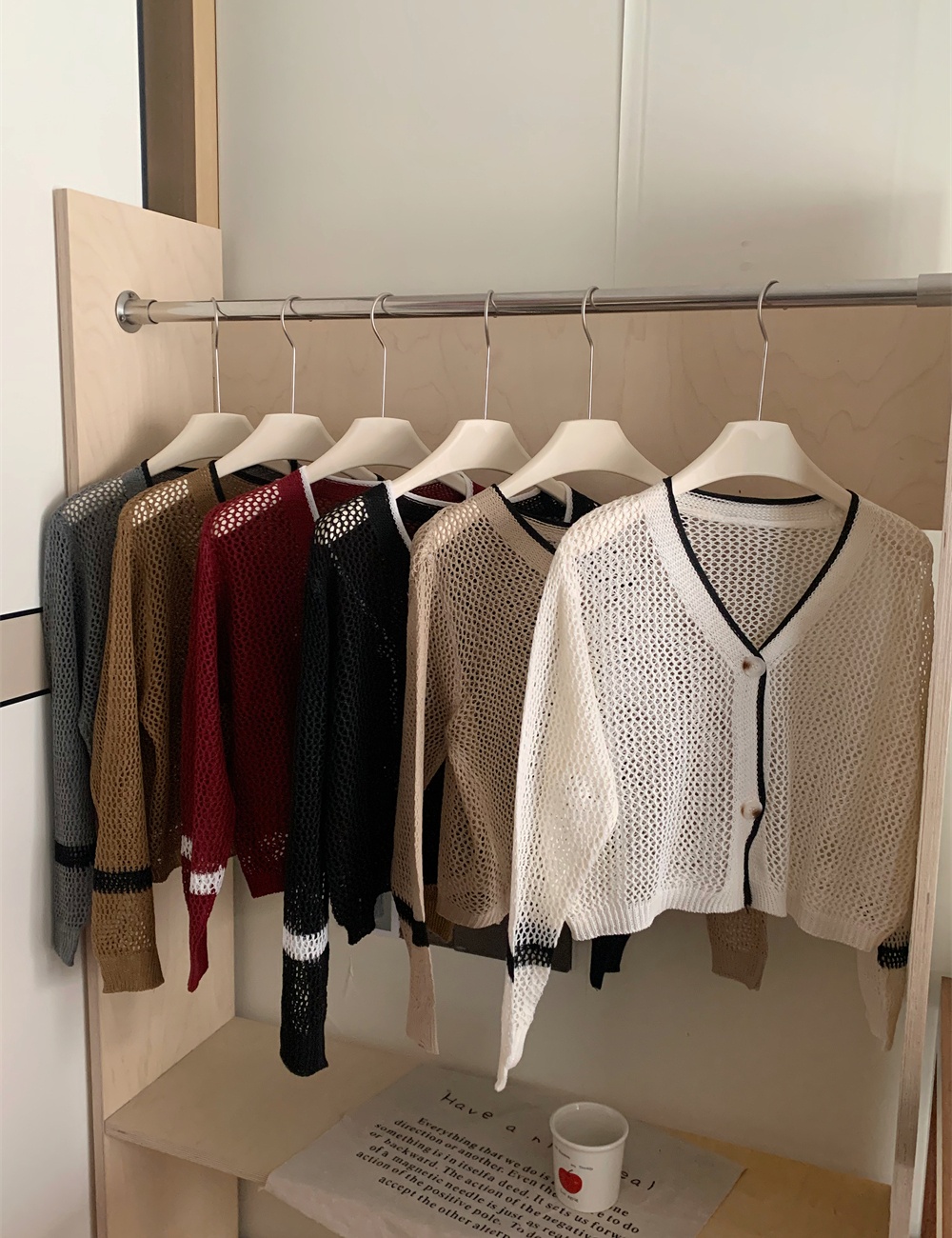 Short sunscreen small shawl knitted outside the ride tops