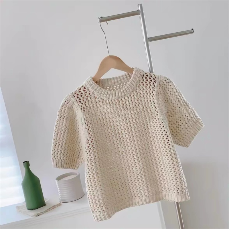 Pullover round neck sweater hollow short tops for women