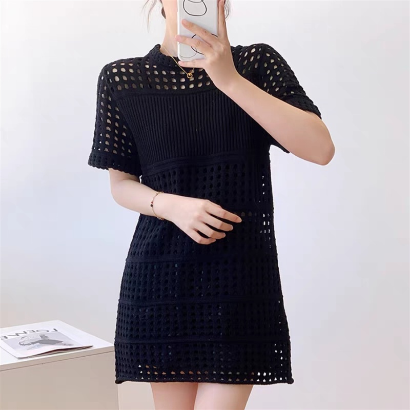 Hollow knitted spring and summer T-back conjoined short dress