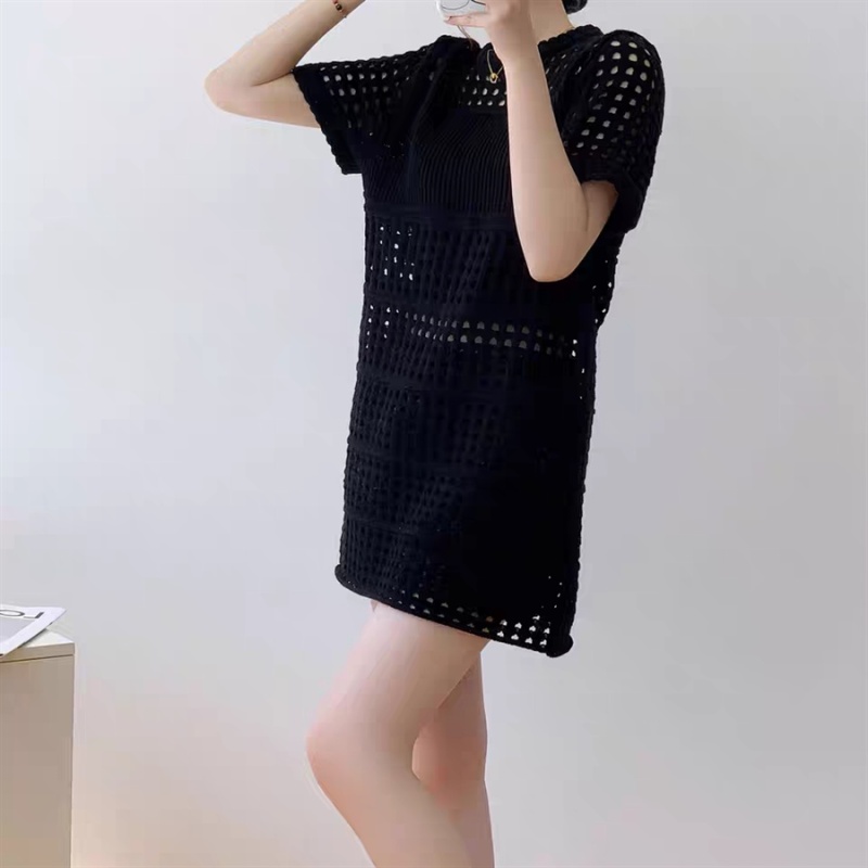 Hollow knitted spring and summer T-back conjoined short dress