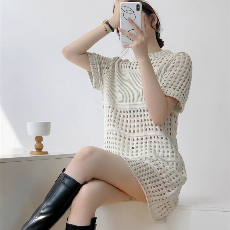 Hollow knitted spring and summer T-back conjoined short dress