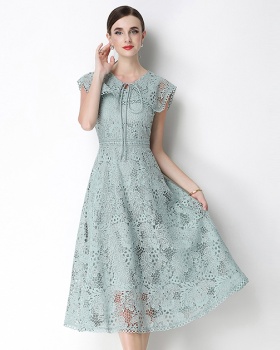 Slim short sleeve long hollow lace dress