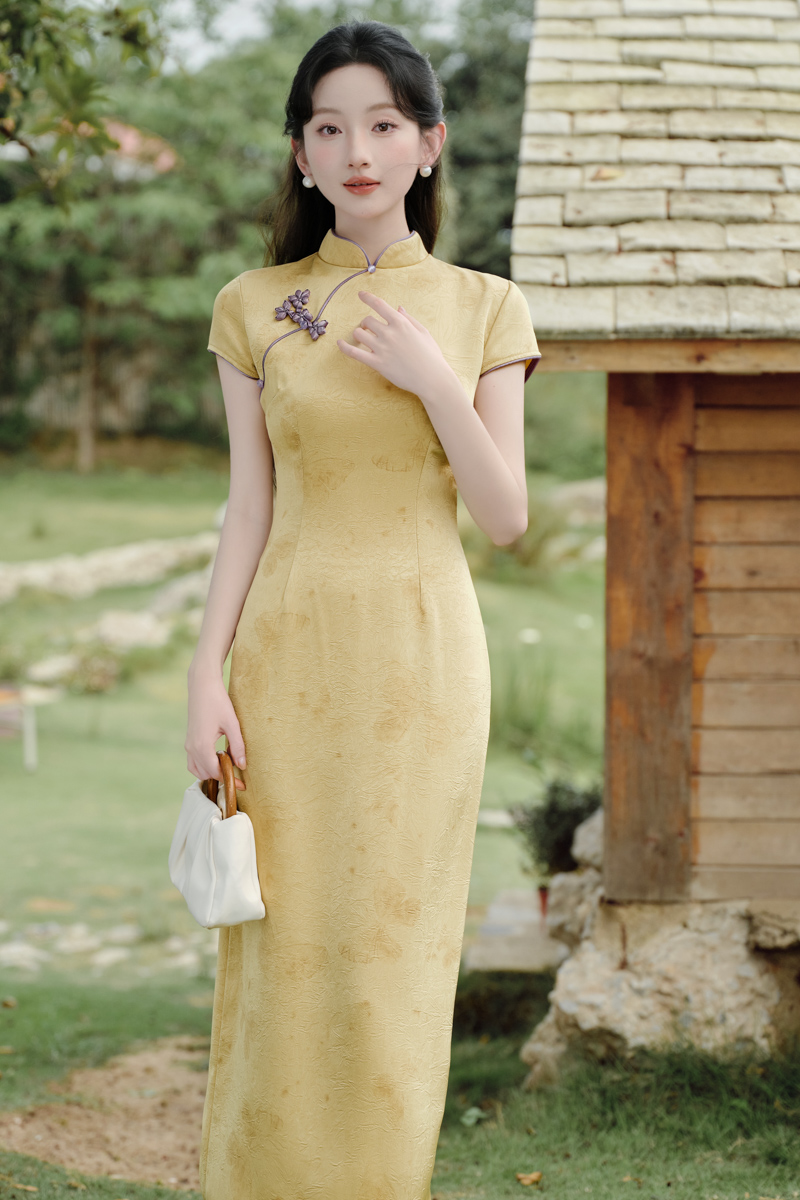 Retro cheongsam Chinese style dress for women