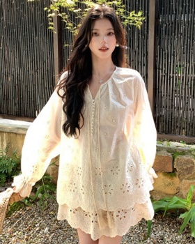 Hollow lace tops spring and summer skirt a set