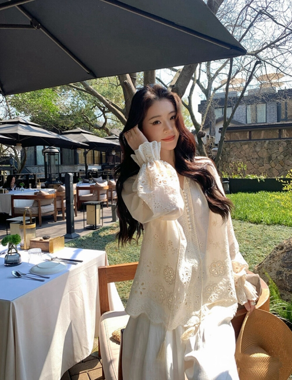 Hollow lace tops spring and summer skirt a set