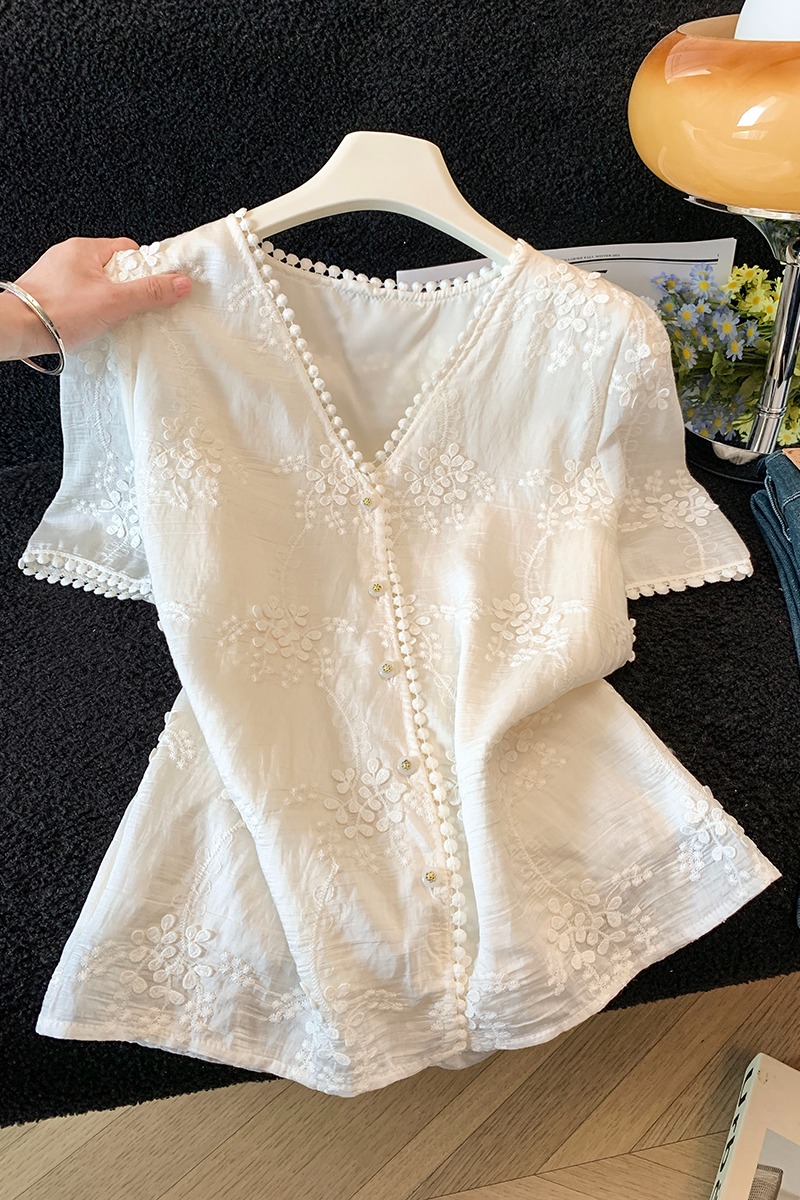 Thin summer small shirt lace tops for women