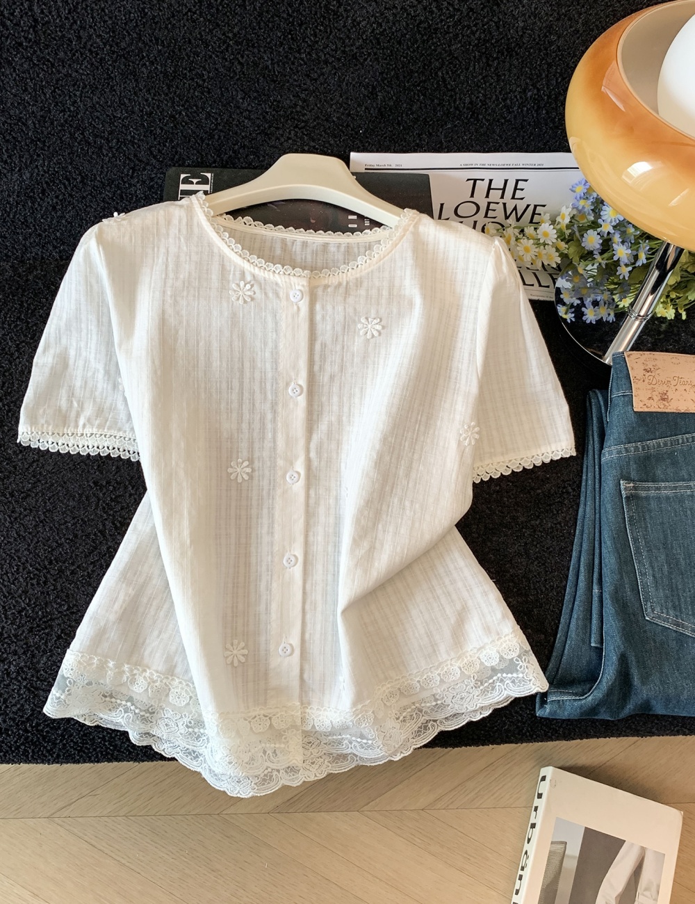 Commuting lace splice Korean style shirt for women