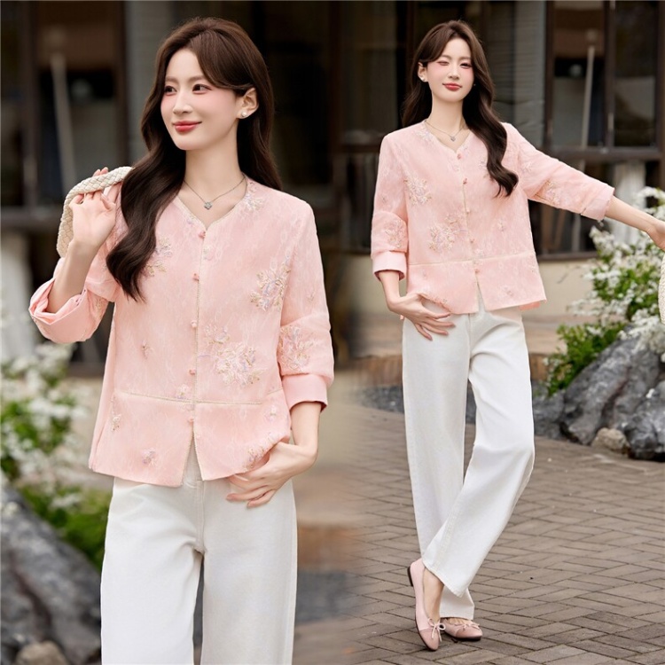 Temperament embroidery spring show young coat