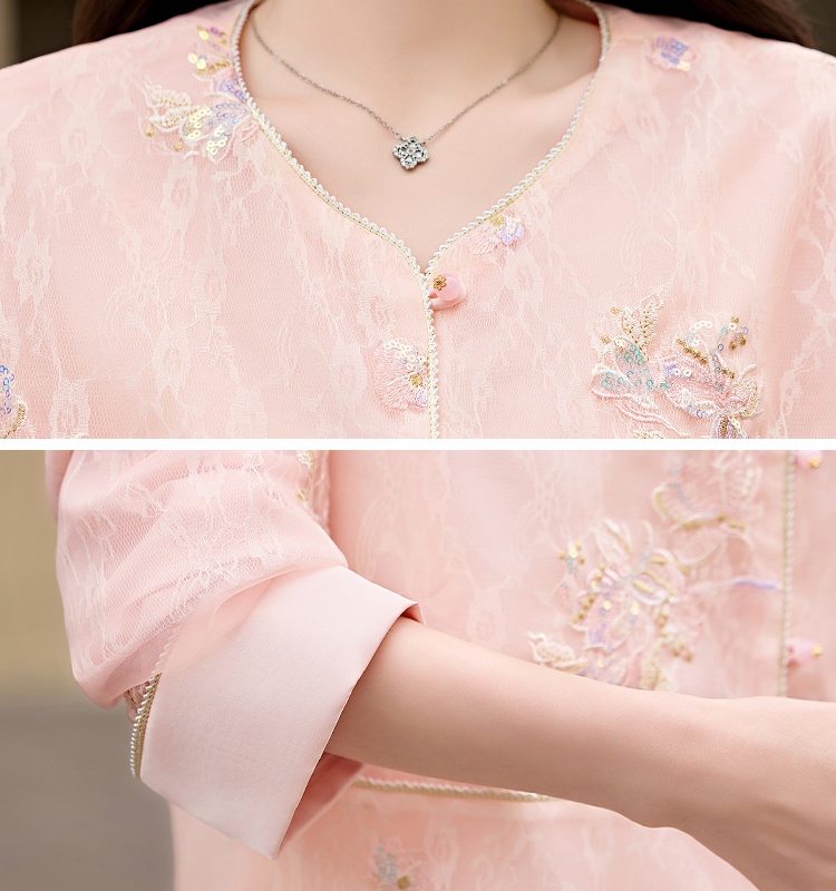 Temperament embroidery spring show young coat