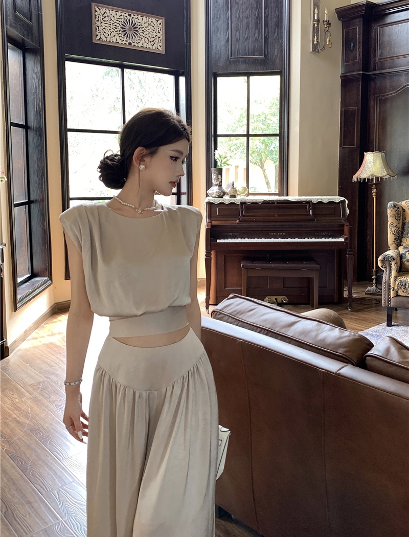 Sleeveless temperament pants niche light luxury vest a set