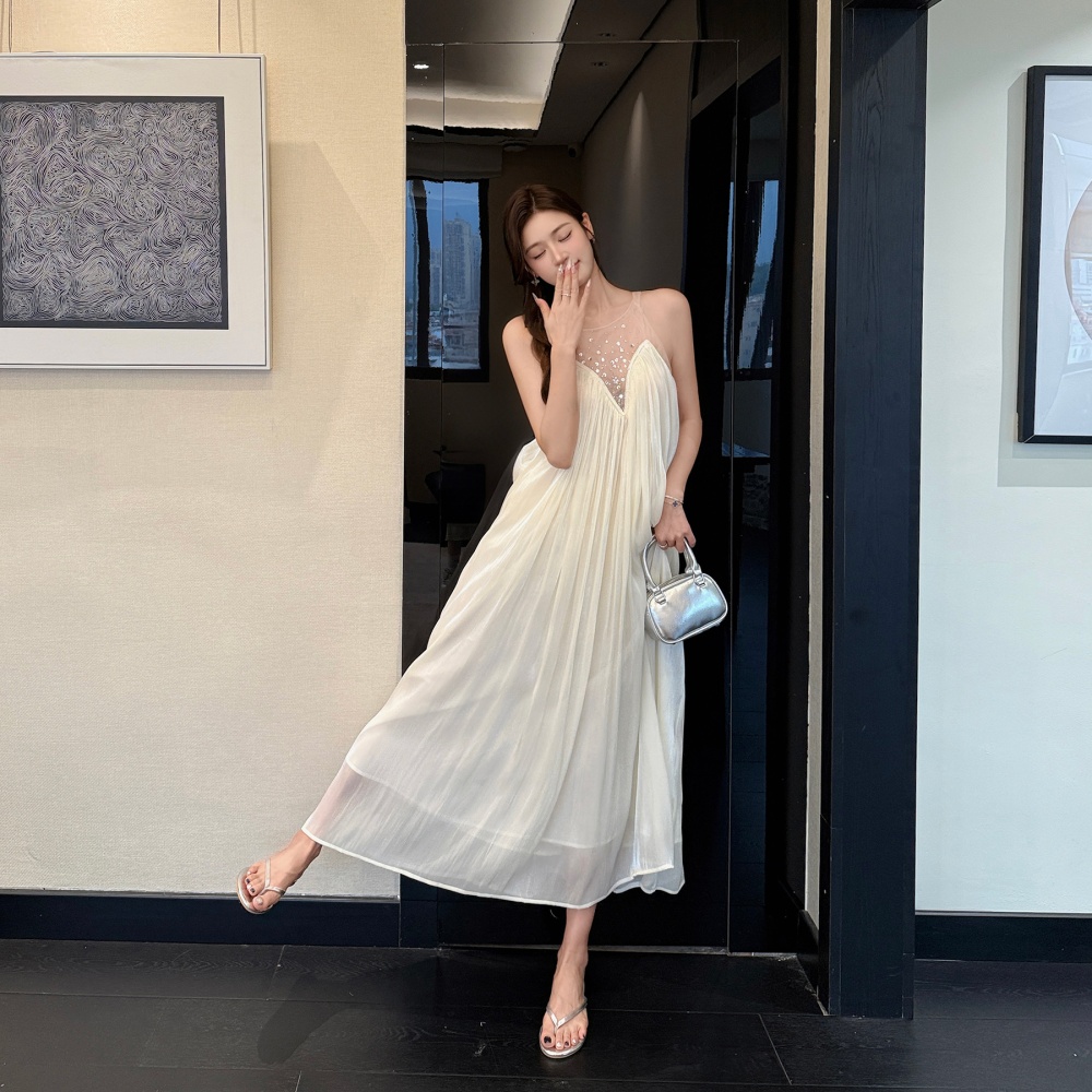 Rhinestone splice temperament dress gauze fold long dress