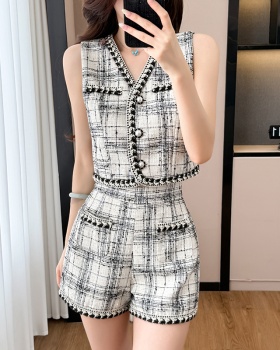 Chanelstyle sleeveless shorts summer tops 2pcs set