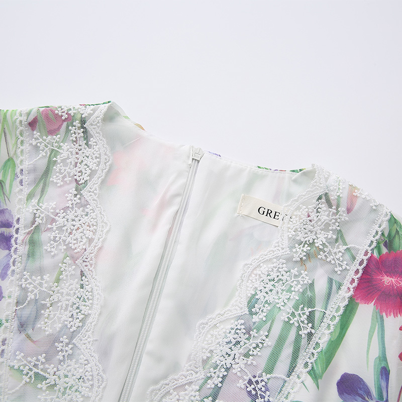 Lace V-neck trumpet sleeves splice printing dress