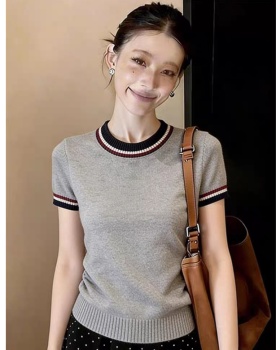 Short sleeve knitted gray T-shirt slim round neck summer tops