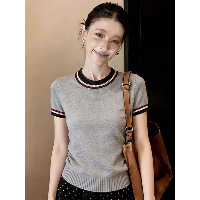 Short sleeve knitted gray T-shirt slim round neck summer tops