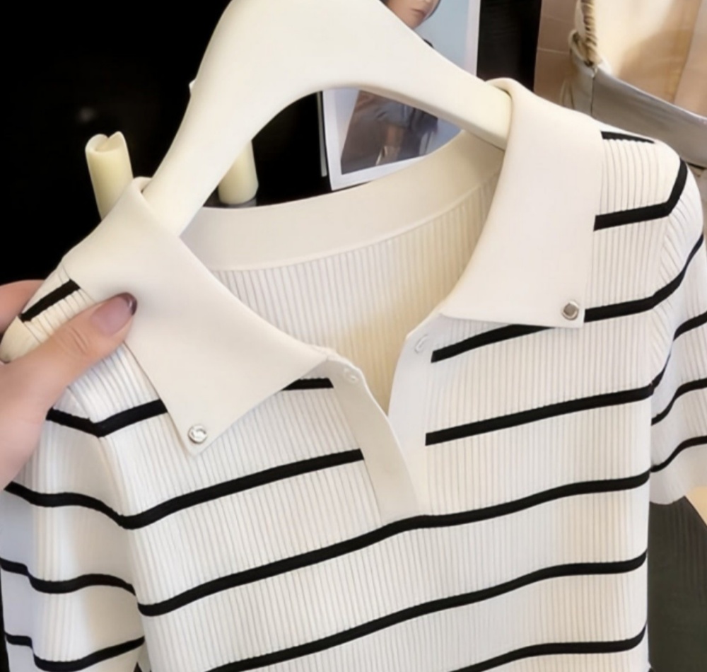 Spring and summer show young tops lapel T-shirt