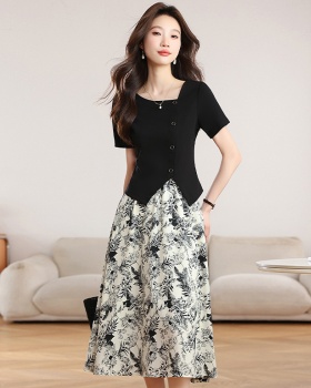 Square collar T-shirt ink skirt 2pcs set for women